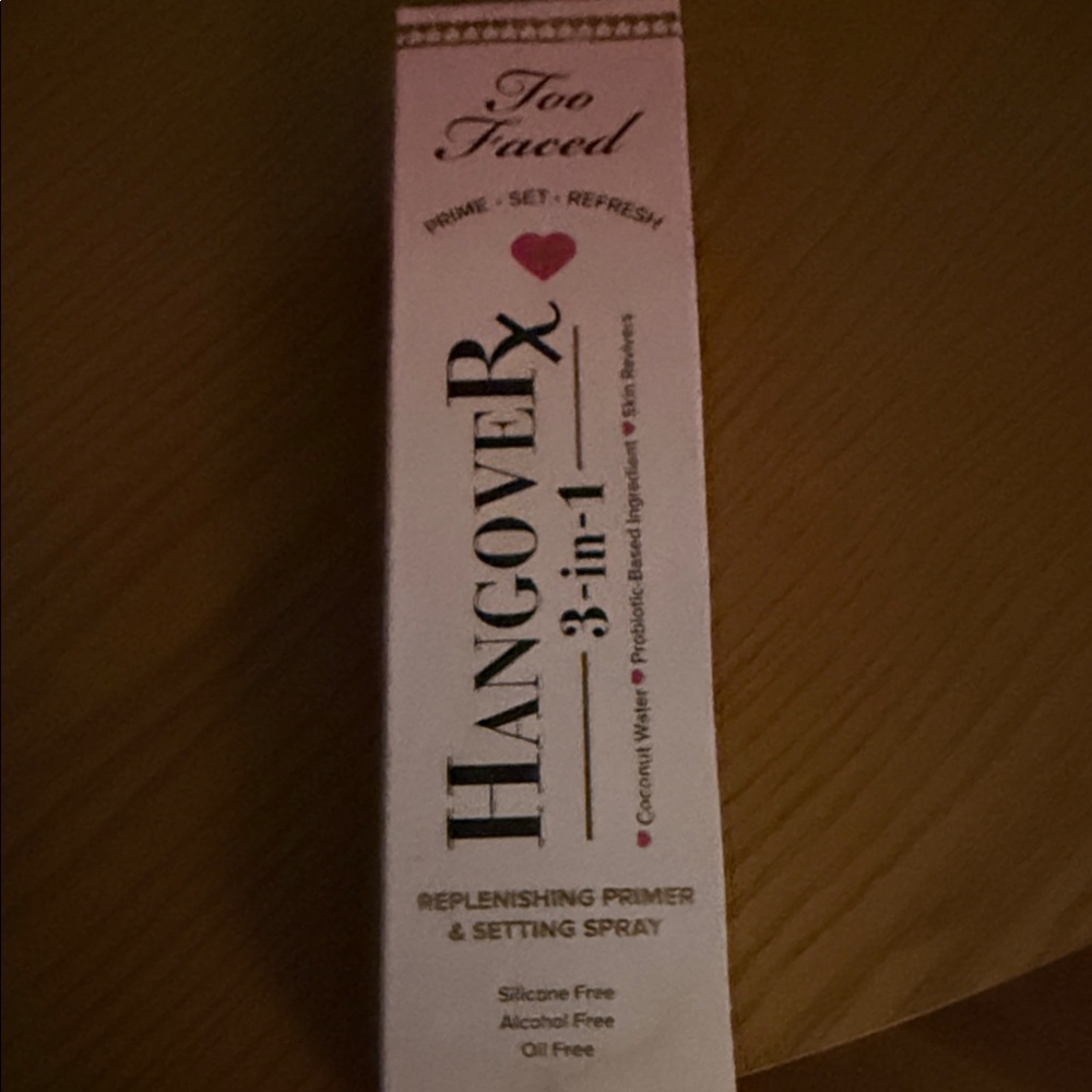 Too Faced Hangover 3-in-1 Primer - White and Black